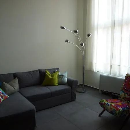 Apartament The Frog's Hideaway